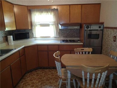 1123 Ohio Ave, Midland, PA 15059 - photo 4