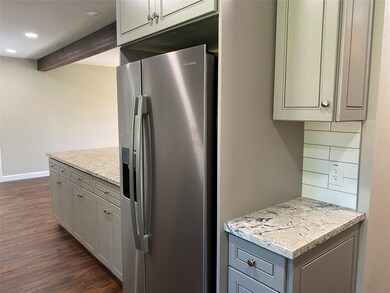 1720 S Park Dr, Alvin, TX 77511 - photo 6