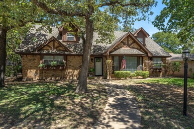 629 Kentwood Cir, Bedford, TX 76021 - photo 3