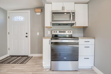 3143 SW Coast Ave, Lincoln City, OR 97367 - photo 6