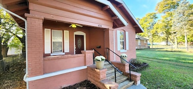 424 Walnut Exterior (1)