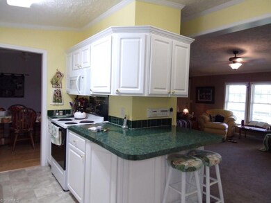 2915 Spoons Chapel Rd, Asheboro, NC 27205 - photo 2