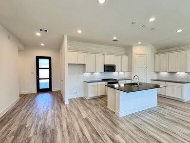 14126 Primrose Ridge Ln, Shenandoah, TX 77384 - photo 3