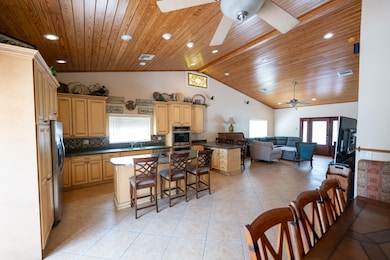 3-2824 Patterson Ave-24