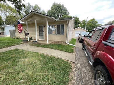 987 Stewart Ave, Xenia, OH 45385 - photo 2