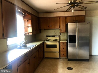 54 Eastbrook Rd, Ronks, PA 17572 - photo 4