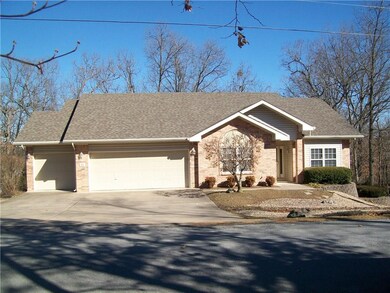 25 Cambria Dr, Bella Vista, AR 72715 - photo 2
