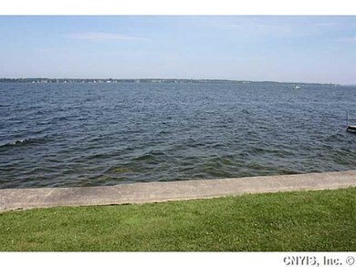 Waterfront/Dock/Pier