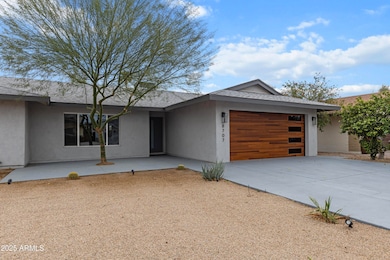 8707 E Clarendon Ave, Scottsdale, AZ 85251 - photo 3