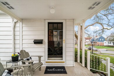 026__R 193 Chatham Road 081-