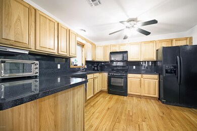 289 Water Forest Dr, Dingmans Ferry, PA 18328 - photo 5