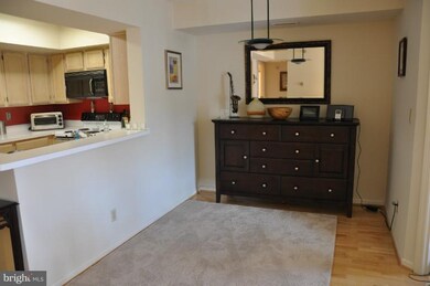 The Charleston unit 908, Arlington, VA 22201 - photo 6