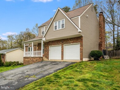 113 Scarsdale Dr, Stafford, VA 22554 - photo 2