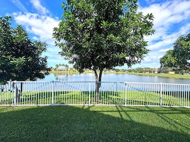 4115 Worlington Terrace, Fort Pierce, FL 34947 - photo 5