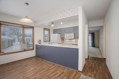 932 Village Ln unit 52, Jenison, MI 49428 - photo 5