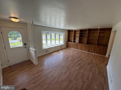 5 S Spring Ln, Phoenixville, PA 19460 - photo 6