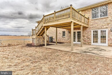 19203 Paradise Manor Dr, Hagerstown, MD 21742 - photo 4