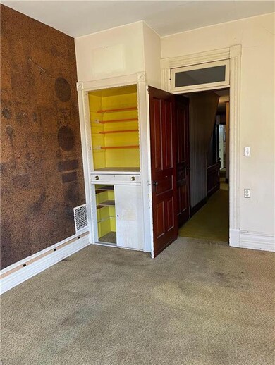 421 E Washington St, Slatington, PA 18080 - photo 4