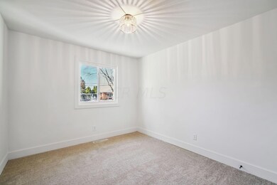 26-web-or-mls-3127-hatfield-ct