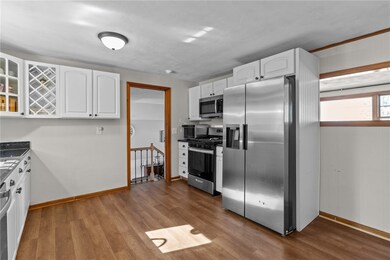 120 Mockingbird Dr, Cranston, RI 02920 - photo 6