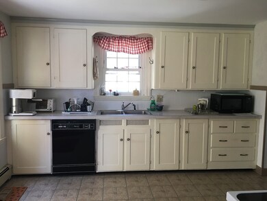 59 Uxbridge Rd, Mendon, MA 01756 - photo 4