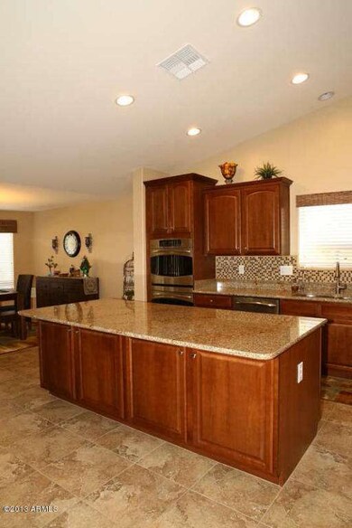 Kitchen-Island