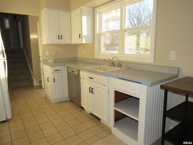 1526 Monterey Ct, Bettendorf, IA 52722 - photo 7