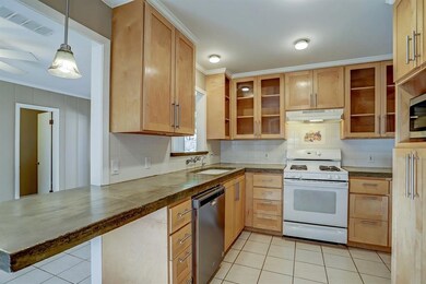 1830 De Milo Dr, Houston, TX 77018 - photo 5