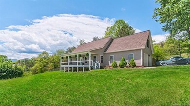 3 Alexander Ridge Dr, Leicester, NC 28748 - photo 2