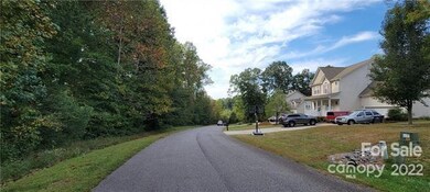 117 Riverton Dr unit 4, Statesville, NC 28625 - photo 2