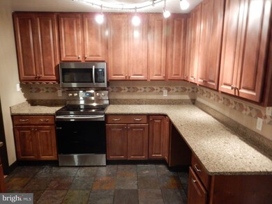 2247 Misthaven Ln, Gambrills, MD 21054 - photo 3