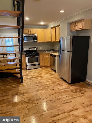 876 Carroll St, Baltimore, MD 21230 - photo 4