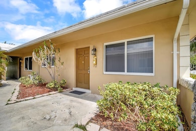 4751 NE 21st Terrace unit 4, Lighthouse Point, FL 33064 - photo 2