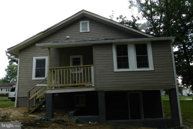 1505 Roosevelt Ave, Hyattsville, MD 20785 - photo 4