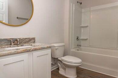 216 Laurel Hill St, Crestview, FL 32539 - photo 3