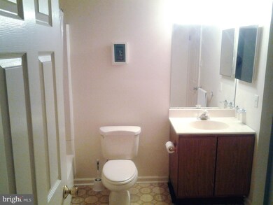 3019 Shepherds Way unit 7, Southampton, PA 18966 - photo 6