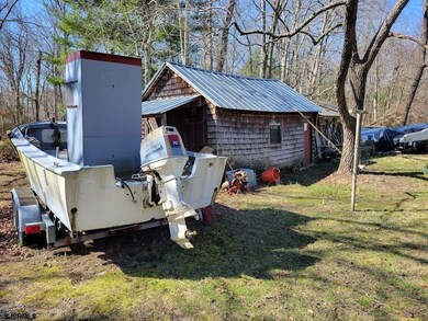 25 N Maple Ave, Tuckerton, NJ 08087 - photo 3