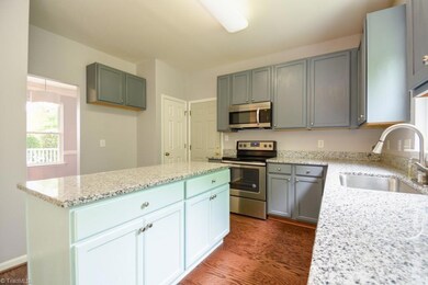 107 Farriers Ln, Jamestown, NC 27282 - photo 5