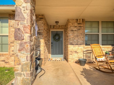 1858 N Main, Blanchard, OK 73010 - photo 6