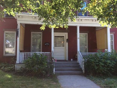 40 Franklin St, Saratoga Springs, NY 12866 - photo 2