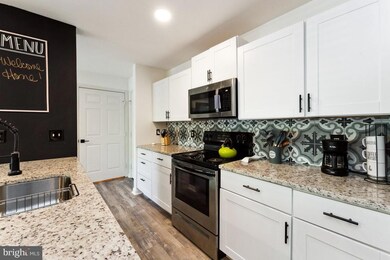 9720 Lake Pointe Ct unit 101, Upper Marlboro, MD 20774 - photo 5