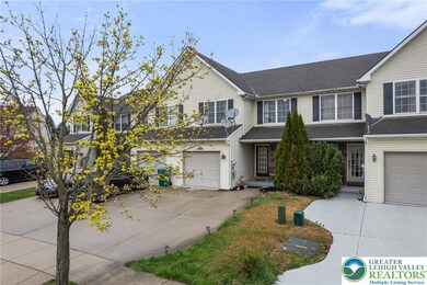 1315 Mohr Cir, MacUngie, PA 18062 - photo 2