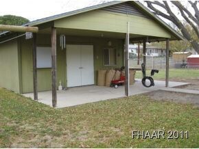 208 Hardeman St, Copperas Cove, TX 76522 - photo 4
