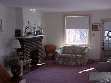 230 W Fairview St, Bethlehem, PA 18018 - photo 4