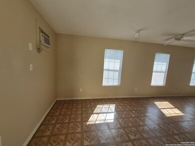 1016 Blanco Rd unit 203, San Antonio, TX 78212 - photo 3