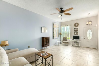 14092 N Newcastle Dr unit 15C, Sun City, AZ 85351 - photo 2