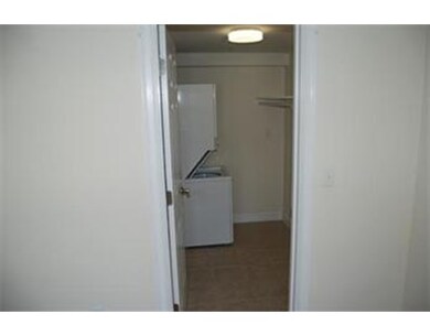 86 Greenleaf St unit 204, Quincy, MA 02169 - photo 6