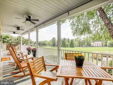 18623 Calumet Ln, Bluemont, VA 20135 - photo 4