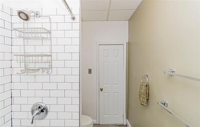 194 Kensington Ave unit 104, Jersey City, NJ 07306 - photo 6