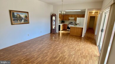 5814 Burning Tree Ln unit 5814, Macungie, PA 18062 - photo 6